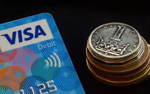 有信用卡的朋友要注意了，银行要严查贷款资金用途了