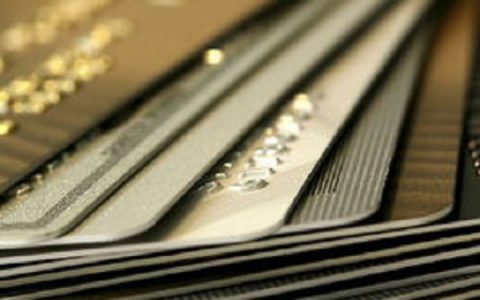 初次申请信用卡的条件？新手满足这些就可以！