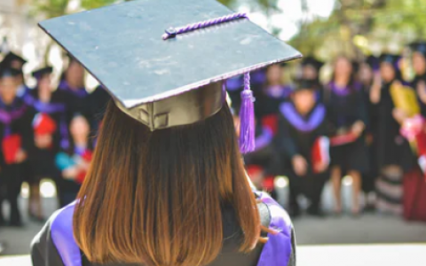 你我贷借款平台靠谱吗？放款中会不会被拒