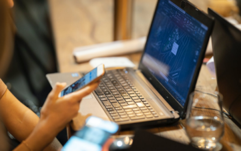 洋钱罐一品贷借款处理中，要审核多久才到账