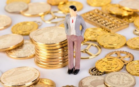 哪里可以借到2000元钱急用？秒借2000的平台！