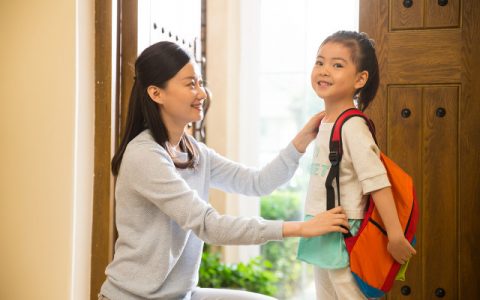 信用卡网贷逾期会影响孩子上学吗？