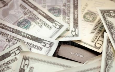 征信花居然都下款了晚上申请,借500到1000的小贷