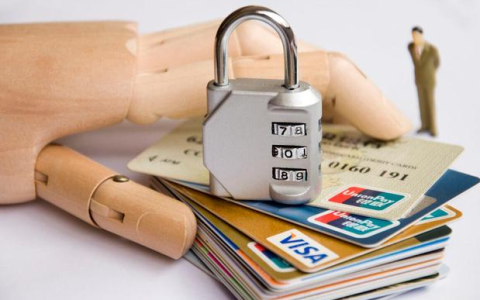 现在哪里贷款好贷款？并且比较好用？