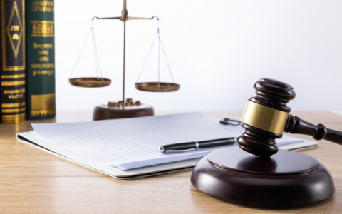 担保人算老赖吗影响家人吗？