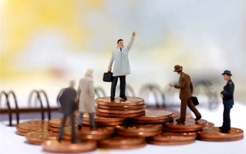 银行贷款经理敢收红包吗我想要回来？