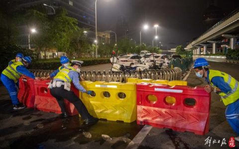 上海恢复 瞬间哪哪都堵