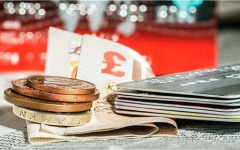 什么借款平台不看征信秒下款，什么贷款不看征信秒下