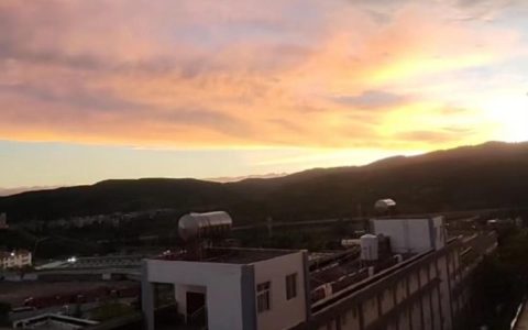 985毕业生大量涌入县城